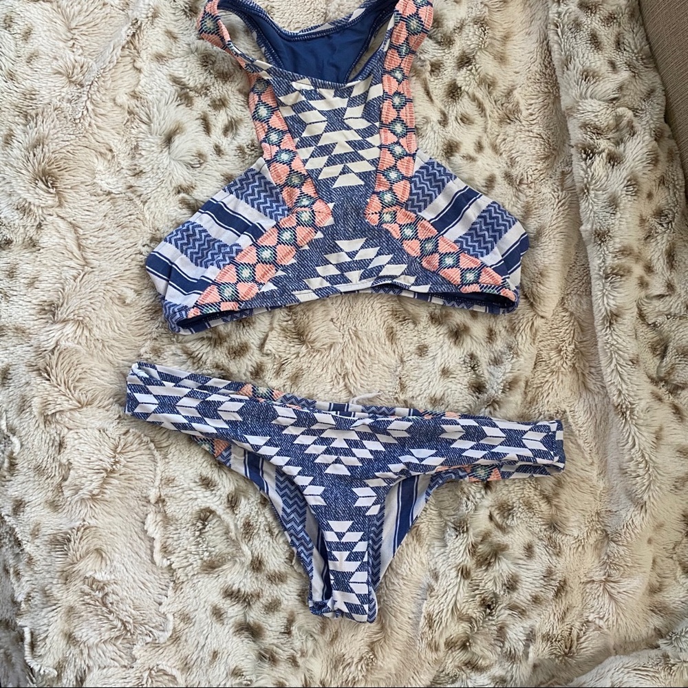 Ripcurl Bikini Set With Reversible Bottoms - image 2